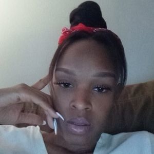 Meet your Posher, Shay